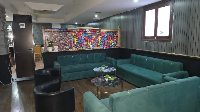 Meet Sherlock Social Weed Club